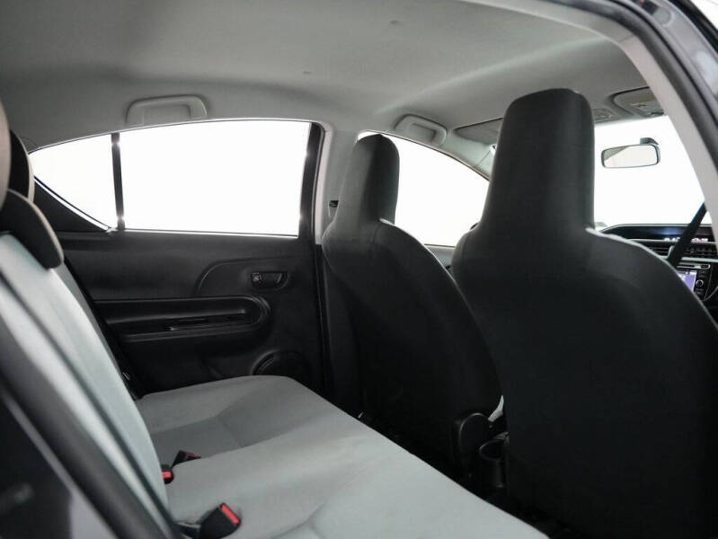 2015 Toyota Prius c One