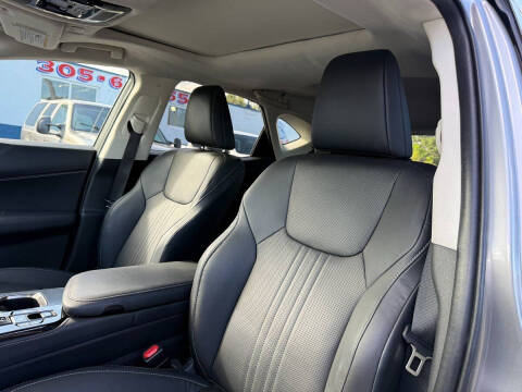 2024 Lexus NX 350h Premium