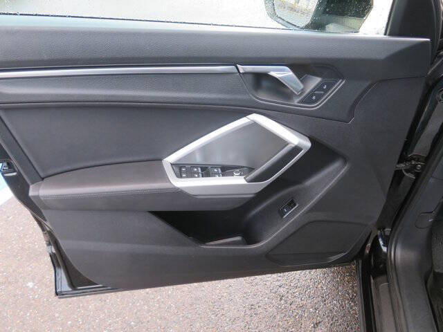 2020 Audi Q3 quattro Premium 45 TFSI