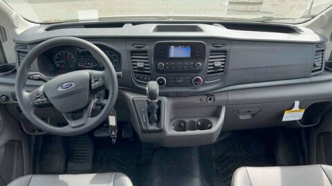 2025 Ford Transit 250