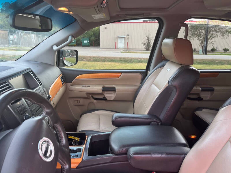 2014 Nissan Armada Platinum