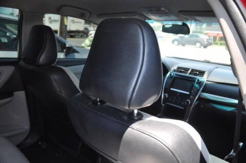 2016 Toyota Camry LE