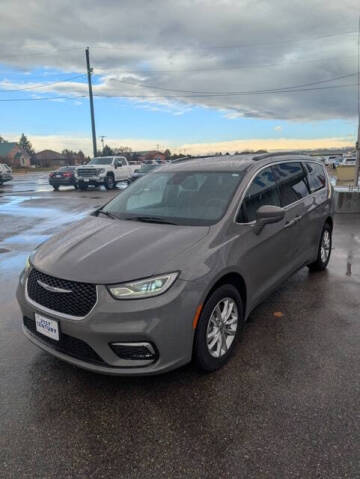 2022 Chrysler Pacifica Touring