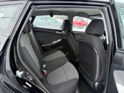 2012 Hyundai Accent GS