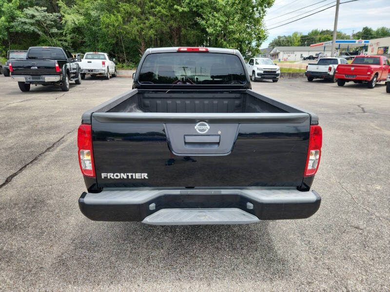 2017 Nissan Frontier S