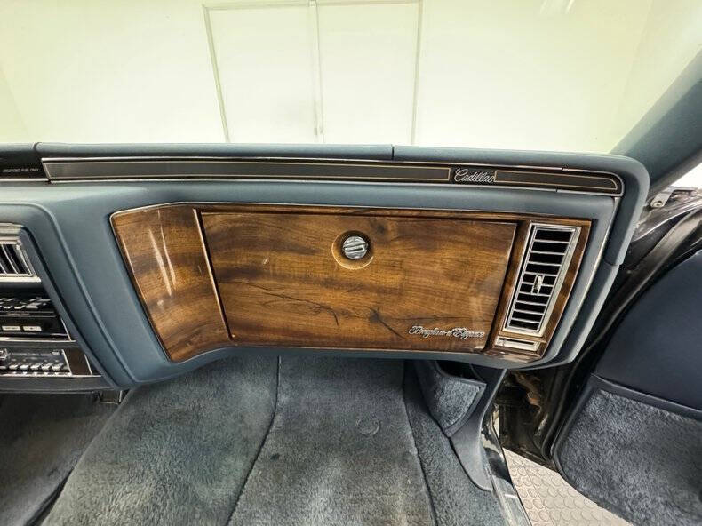 1989 Cadillac Brougham