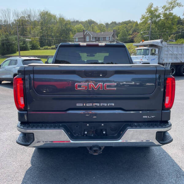 2022 GMC Sierra 1500 Limited SLT photo 4