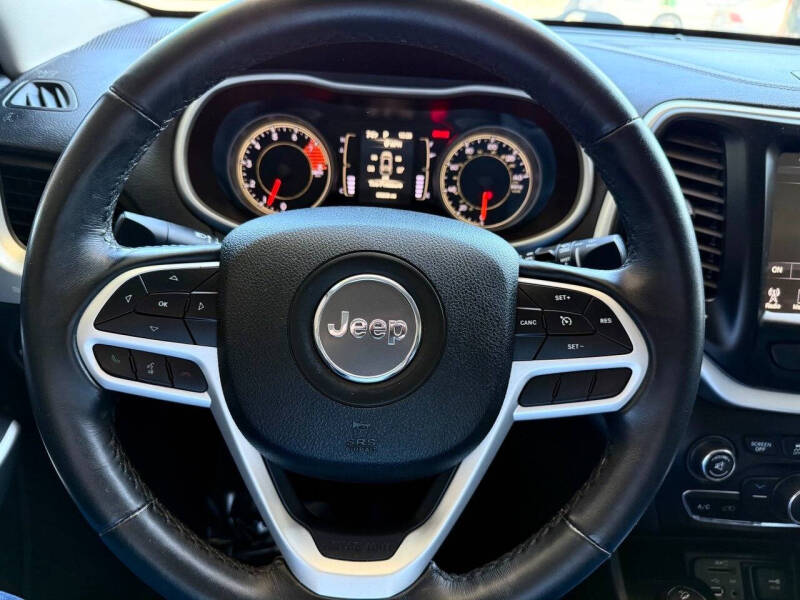 2018 Jeep Cherokee Latitude Plus