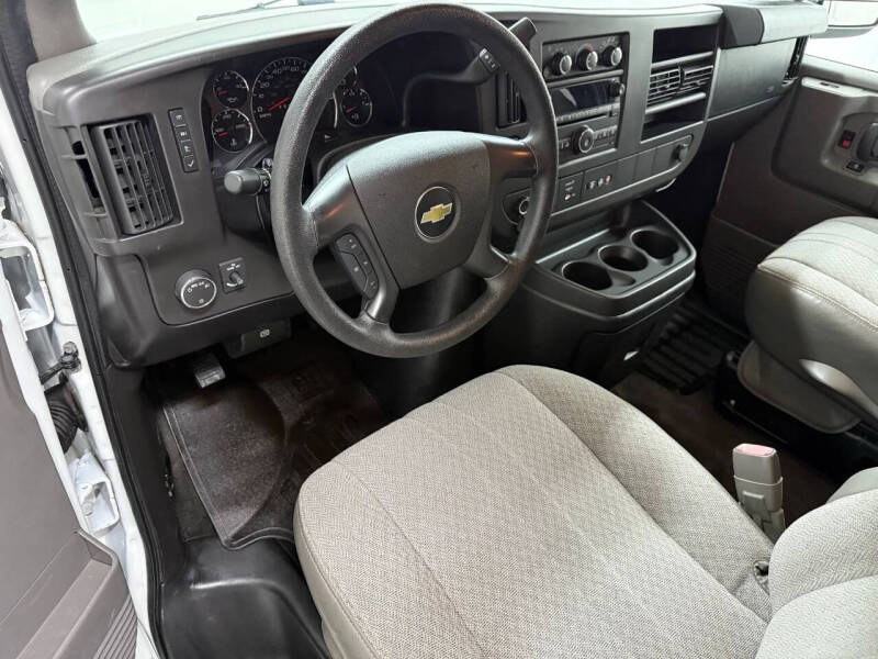 2013 Chevrolet Express LT 3500