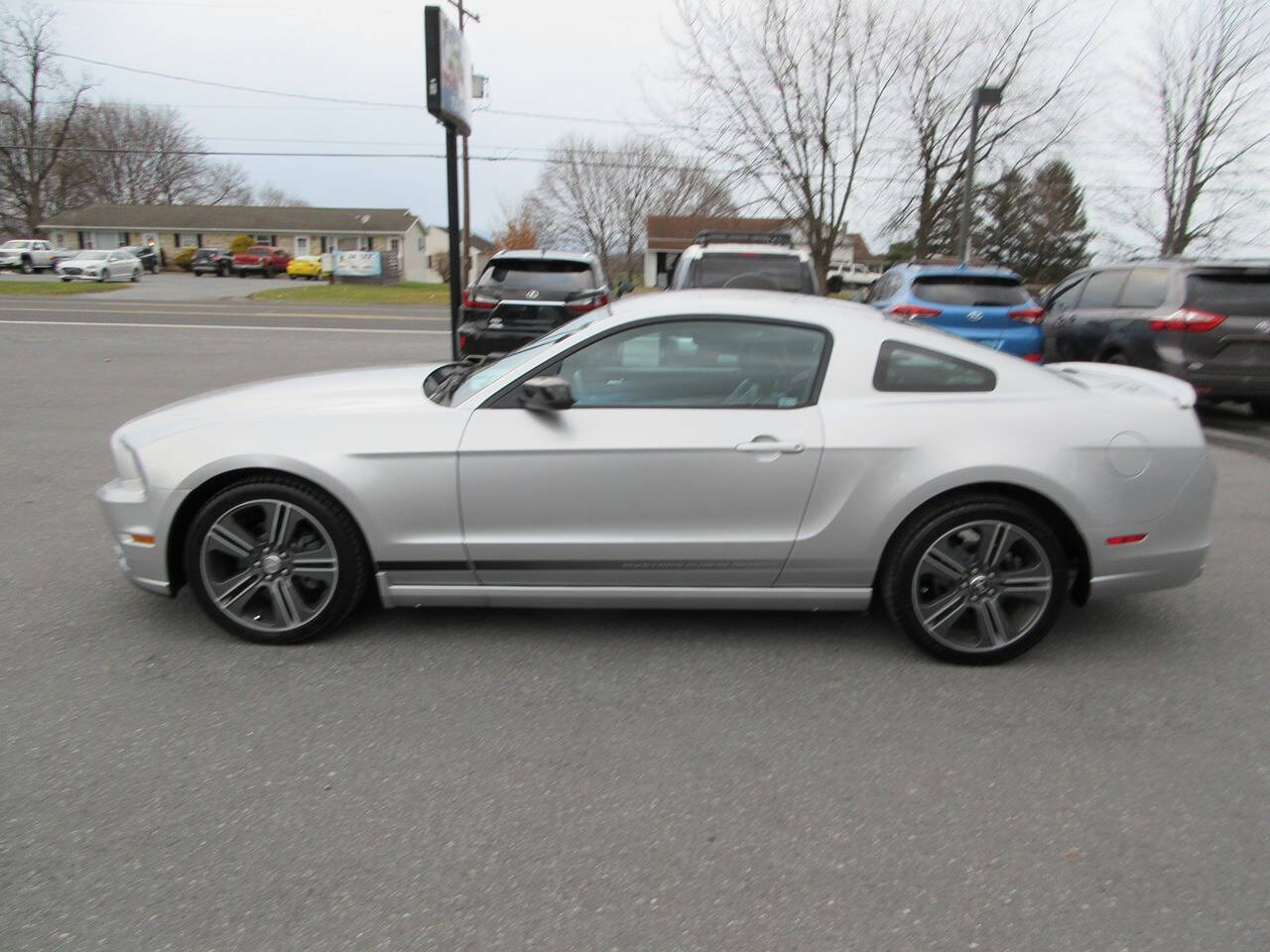 2013 Ford Mustang for sale at FINAL DRIVE AUTO SALES INC in Shippensburg, PA