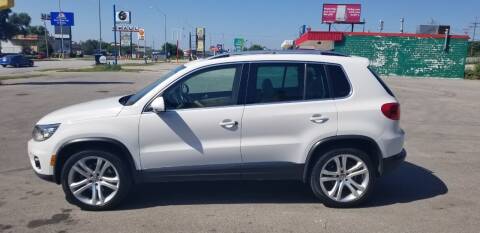 2013 Volkswagen Tiguan for sale at R & R Auto Sale in Kansas City MO