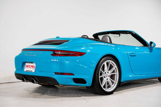 2018 Porsche 911 Carrera 4S