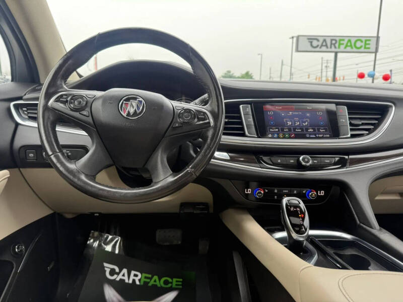 2021 Buick Enclave Essence