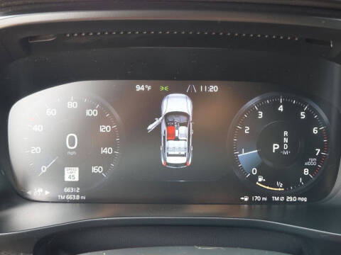 2021 Volvo XC40 T5 R-Design