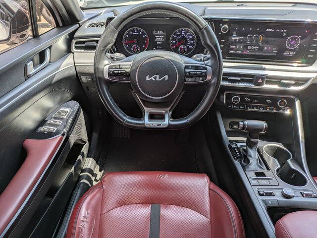 2022 Kia K5