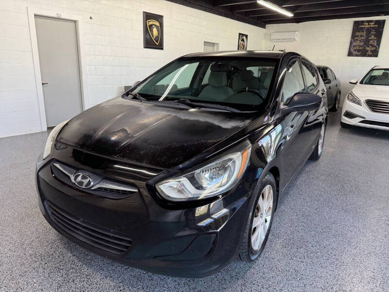 2012 Hyundai Accent SE