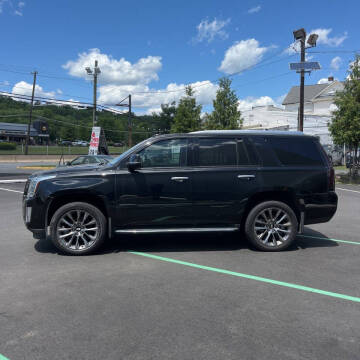 2020 Cadillac Escalade Luxury