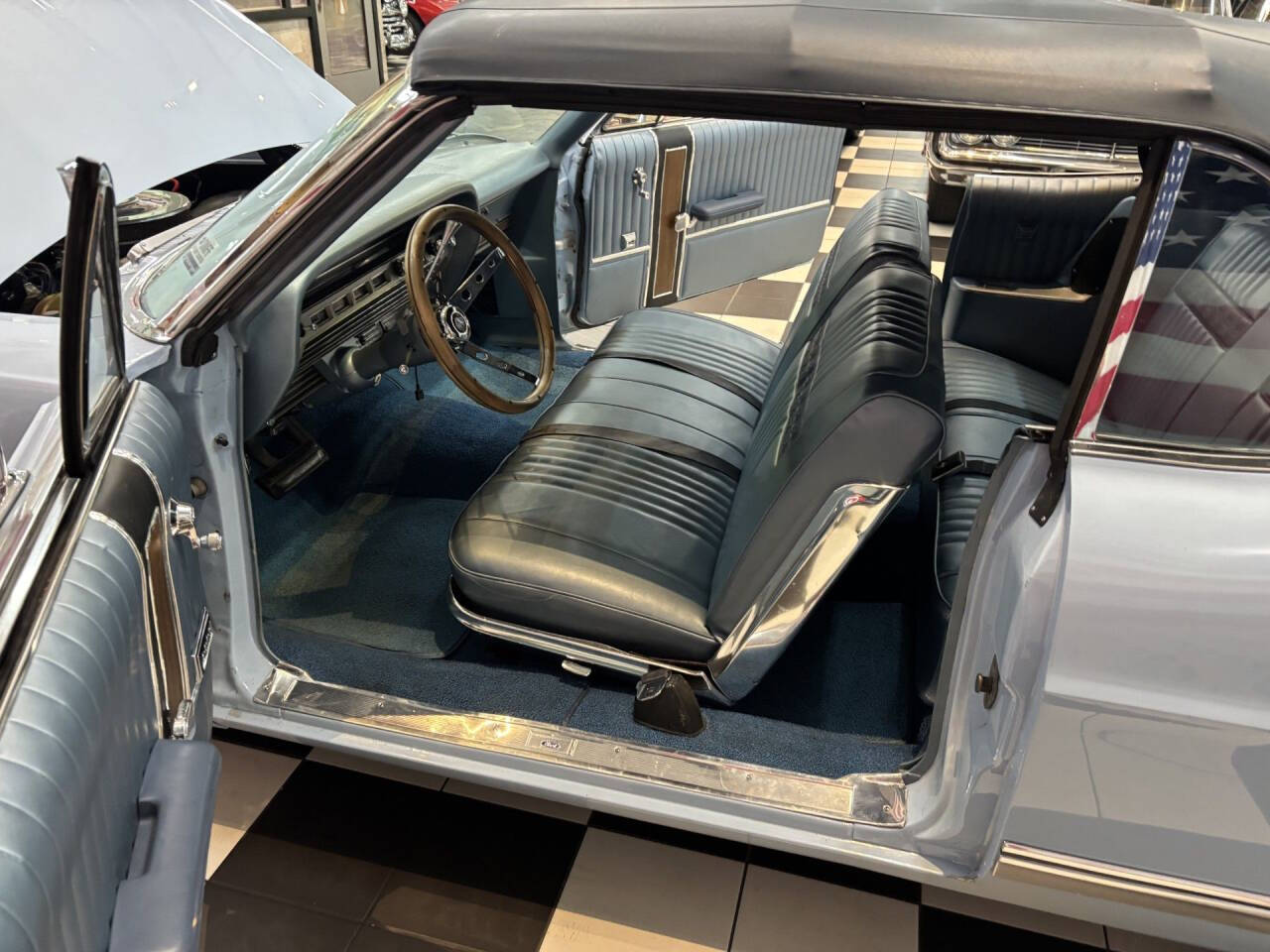 1967 Ford Galaxie 500 30