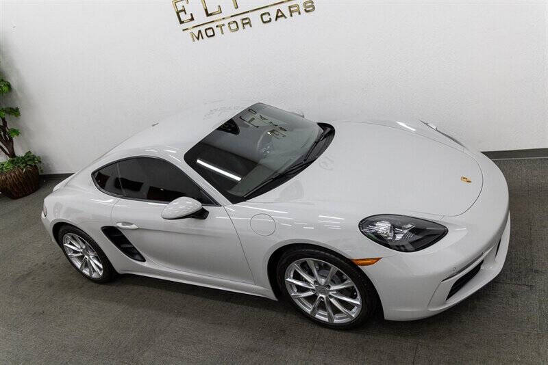 2019 Porsche 718 Cayman