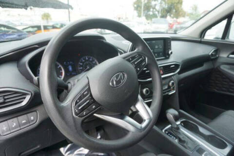 2019 Hyundai Santa Fe SE 2.4L
