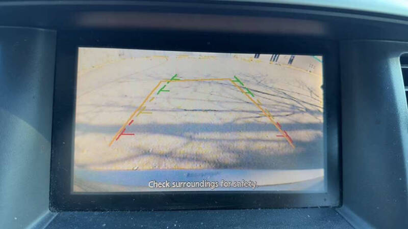 2015 Nissan Pathfinder SV