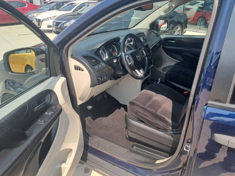 2014 Dodge Grand Caravan SE