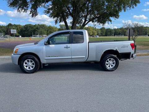 2005 Nissan Titan