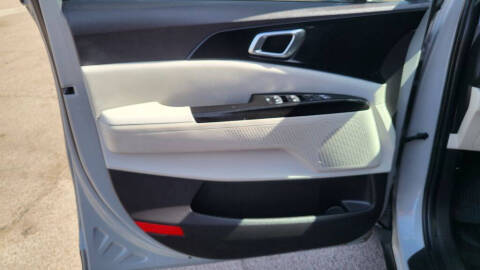 2022 Kia Carnival EX