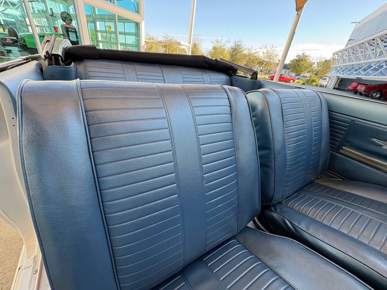 1964 Chevrolet Corvair 39