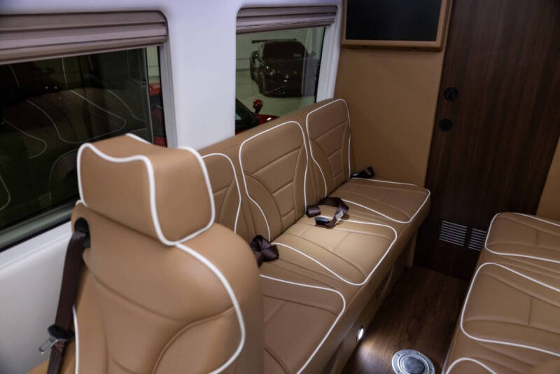 2025 Mercedes-Benz Sprinter 3500XD