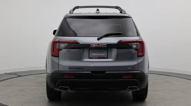 2022 GMC Acadia SLE