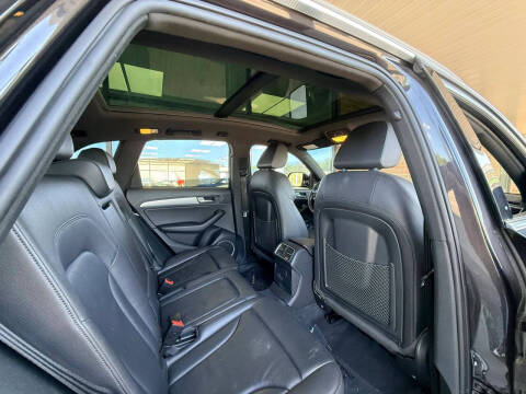 2017 Audi Q5 2.0T quattro Premium Plus