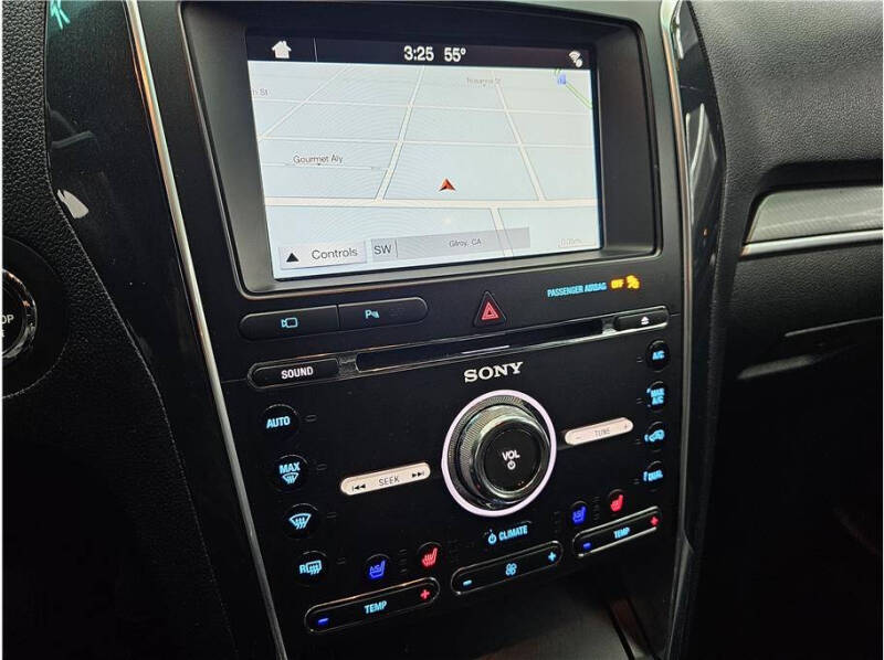 2017 Ford Explorer Sport