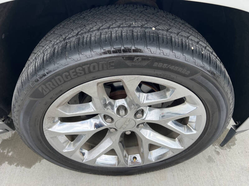 2017 GMC Yukon XL Denali