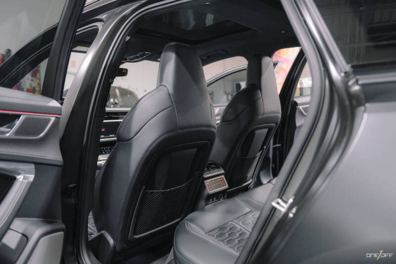 2022 Audi RS 6 Avant 4.0T quattro Avant