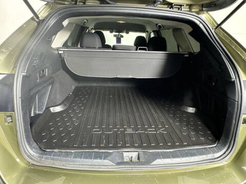 2022 Subaru Outback Premium