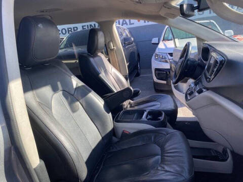 2020 Chrysler Pacifica Touring L