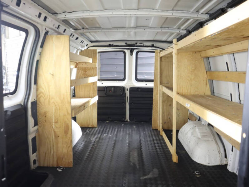 2020 GMC Savana 2500