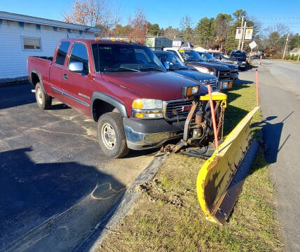 2002 GMC Sierra 2500HD for sale at Plaistow Auto Group in Plaistow NH