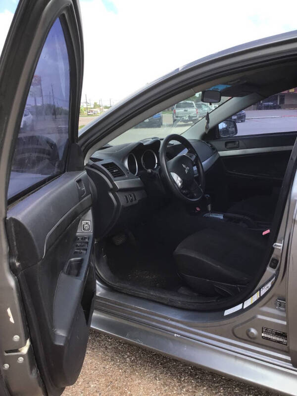 2014 Mitsubishi Lancer SE