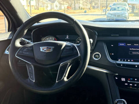 2020 Cadillac XT5 Luxury