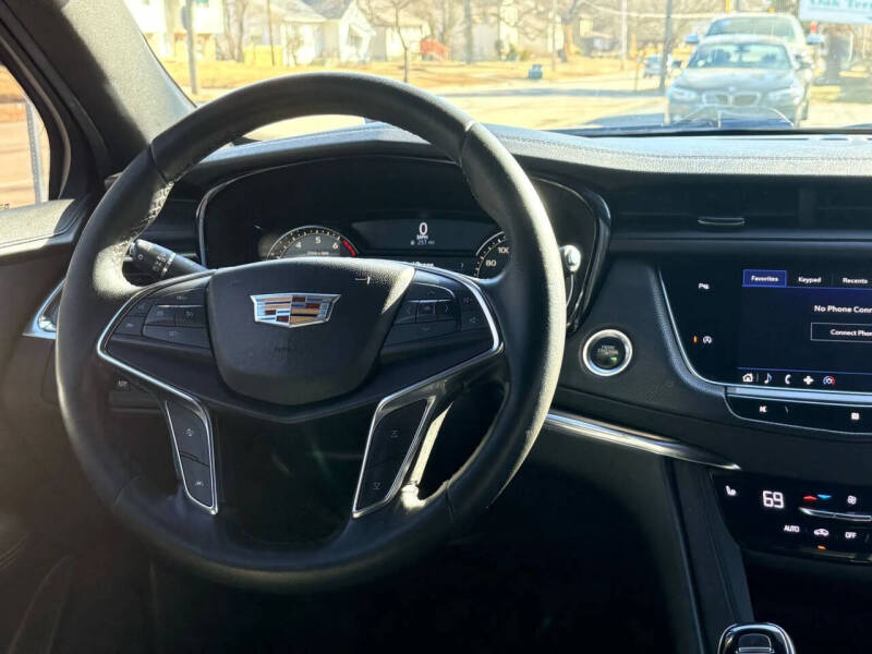 2020 Cadillac XT5 Luxury