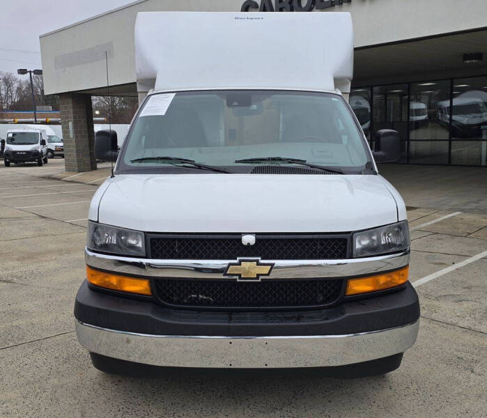 2022 Chevrolet Express 3500