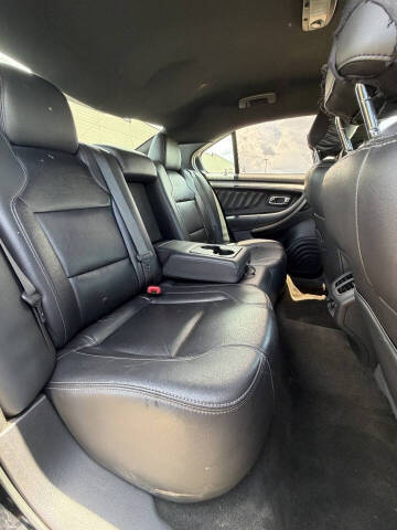 2018 Ford Taurus SEL