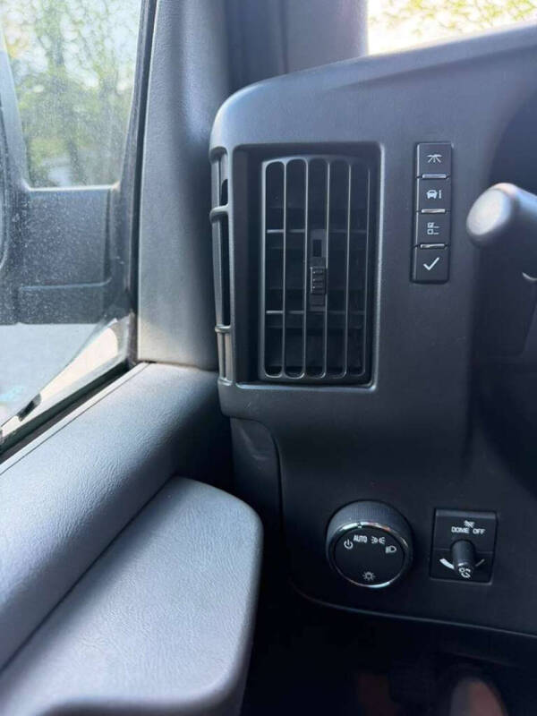 2012 Chevrolet Express 2500