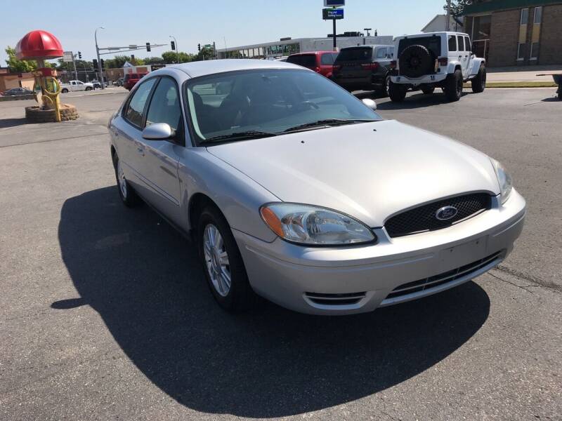 2007 Ford Taurus for sale at Carney Auto Sales in Austin MN