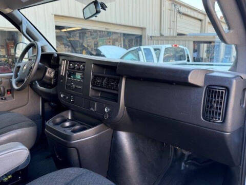 2024 Chevrolet Express 2500