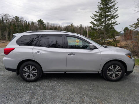 2017 Nissan Pathfinder S