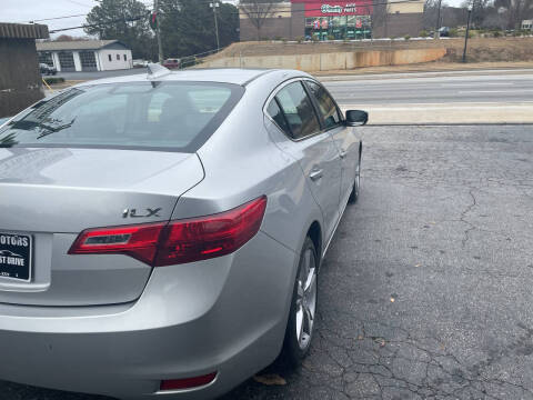 2013 Acura ILX 2.0L w/Premium