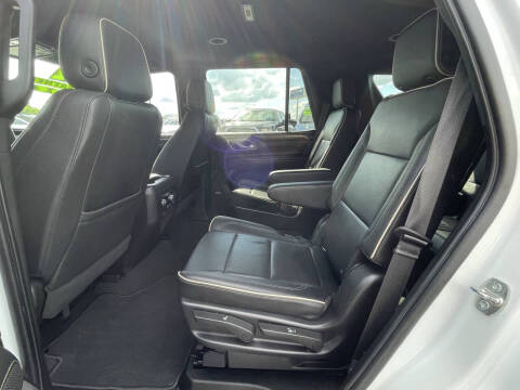 2022 GMC Yukon SLT